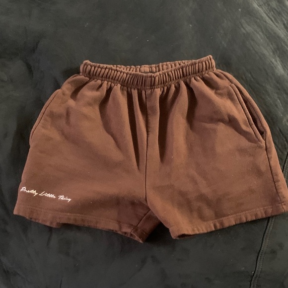 PrettyLittleThing Chocolate Athletic Shorts - Picture 2 of 5